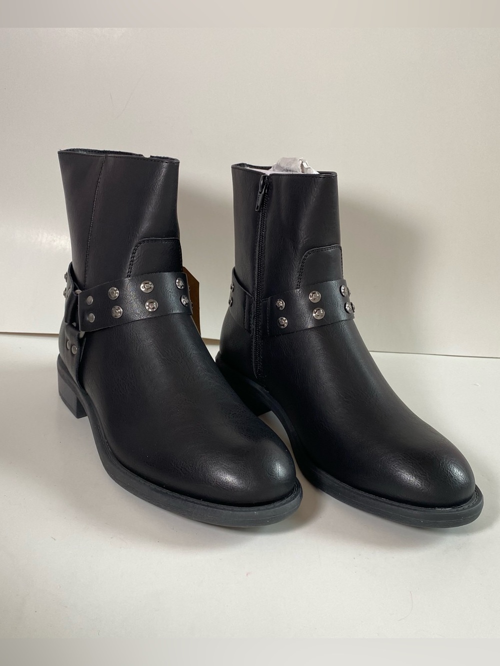 NEW Frye & Co. Women's Black Moto Harness Boots with Stud Detail size 9 - Picture 2 of 7